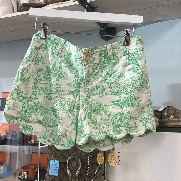 Lilly Pulitzer Toile Buttercup Scalloped Shorts Size 0 - Picture 4 of 6